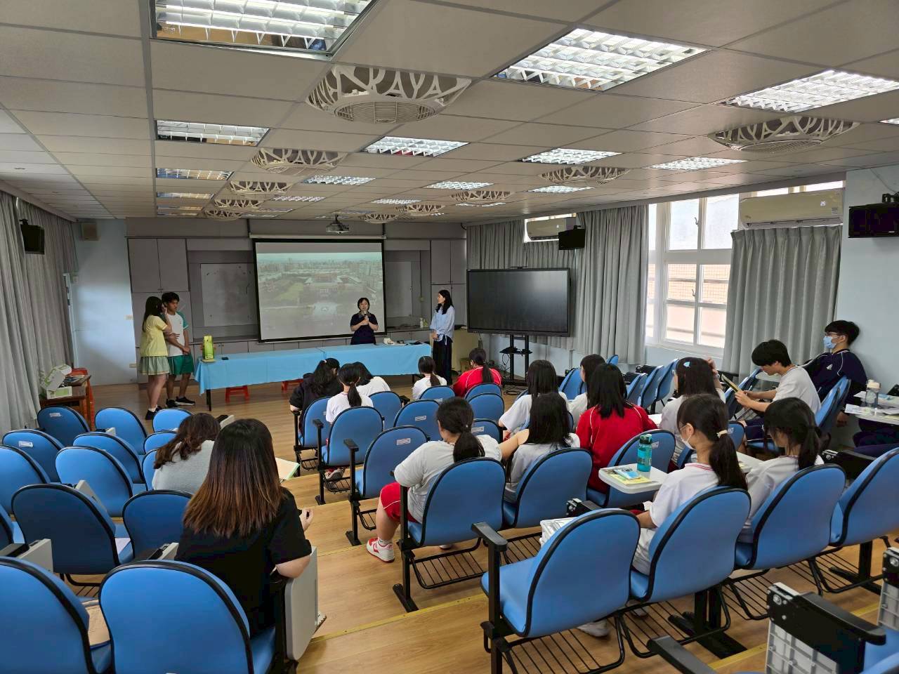115學年度八里國中宣導