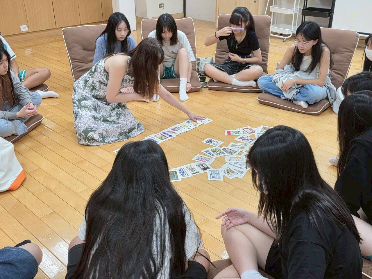 114學年度團輔室吳芳蘭老師-加惠澄心focusing