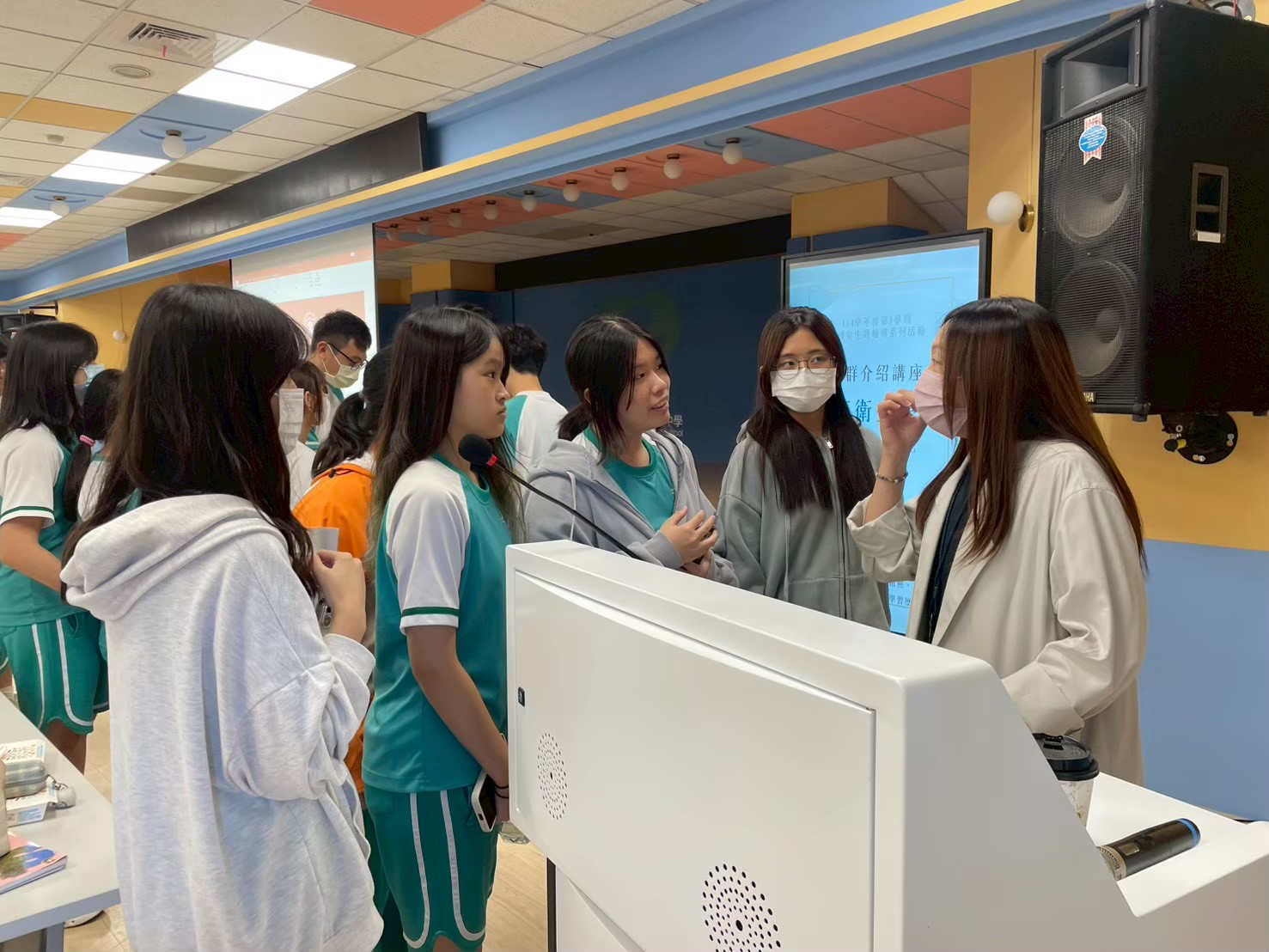 114學年度大學學群系列講座-醫藥衛生學群